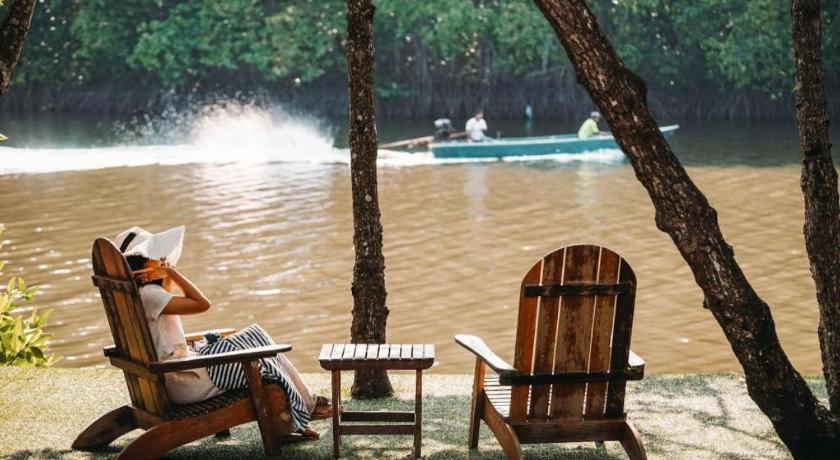 Anavilla Tangke Resort Кханом Екстериор снимка